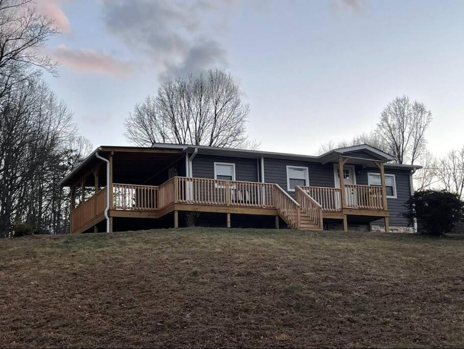 The Cozy Nest Villa Mount Airy Exterior photo